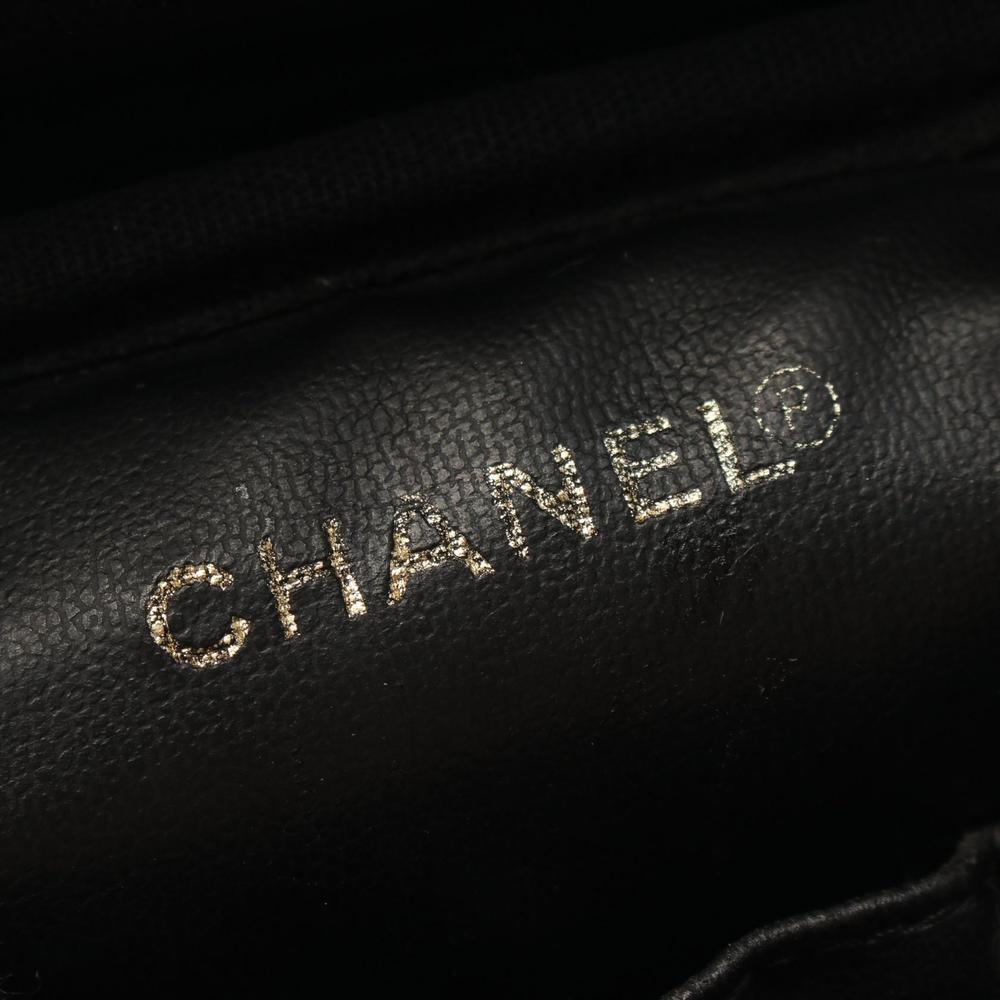 CHANEL Cocomark Handbag Caviar Skin Grained Calf Black - Picture 4 of 10